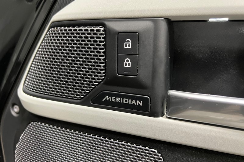 Used Land Rover Defender 2023 for sale - 77036187: Photo 23