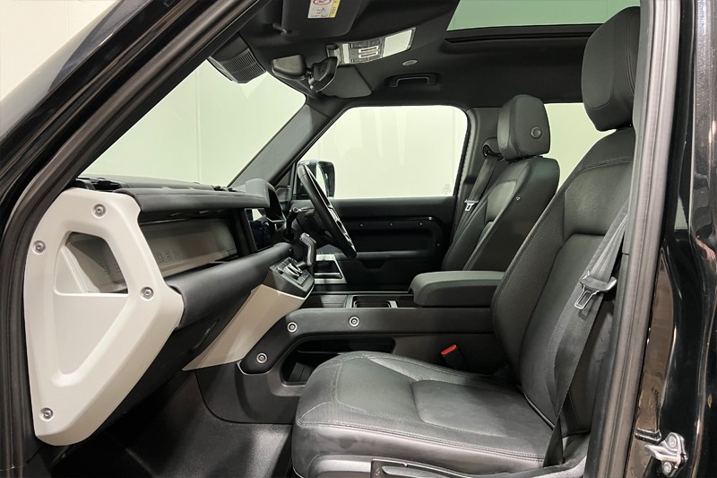 Used Land Rover Defender 2023 for sale - 77036187: Photo 3