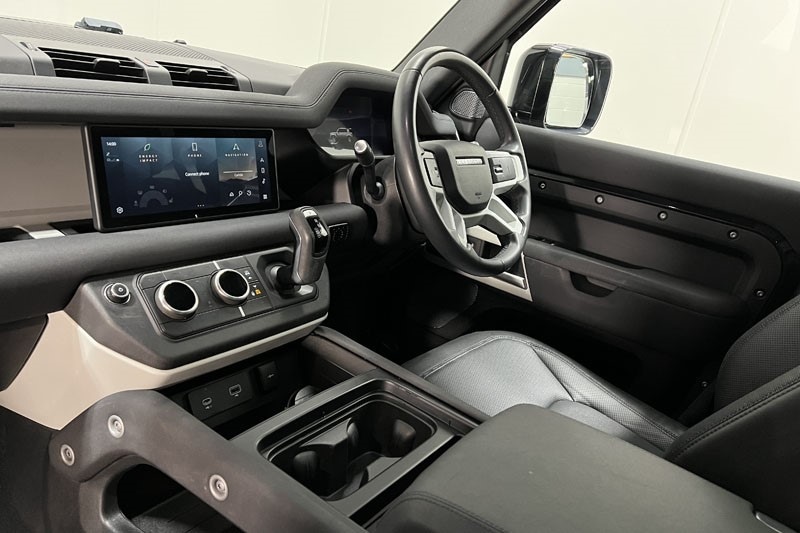 Used Land Rover Defender 2023 for sale - 77036187: Photo 35