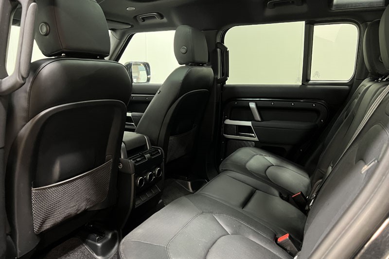 Used Land Rover Defender 2023 for sale - 77036187: Photo 36