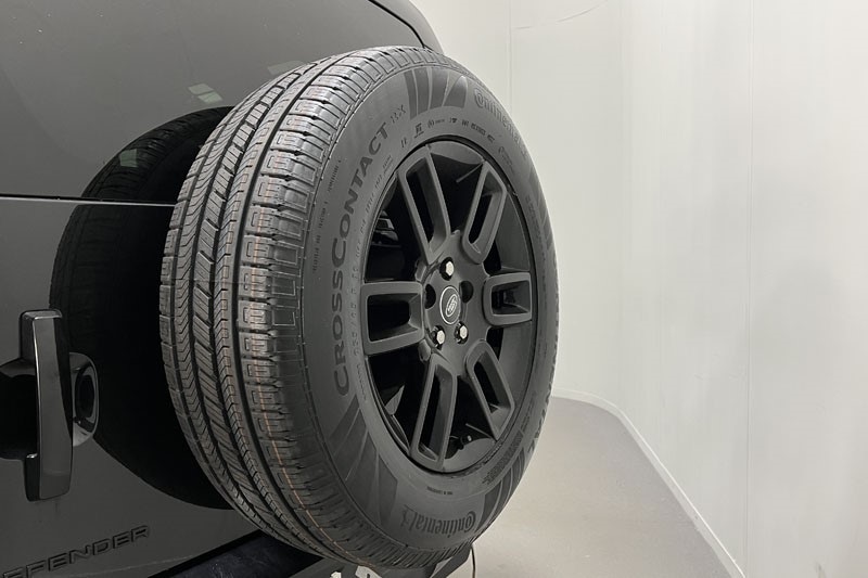 Used Land Rover Defender 2023 for sale - 77036187: Photo 42