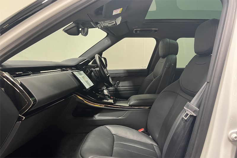 Used Land Rover Range Rover Sport 2023 for sale - 76982218: Photo 3