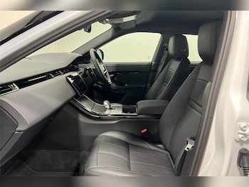 Used Land Rover Range Rover Evoque 2025 for sale - 76981472: Photo