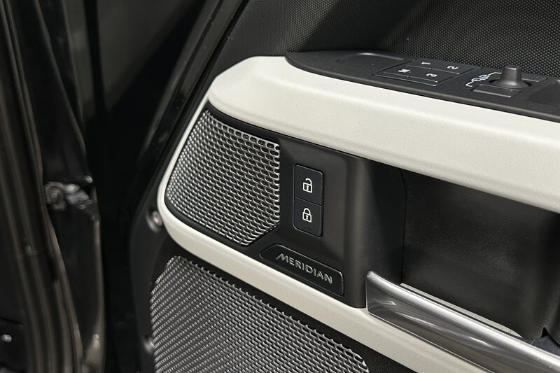 Used Land Rover Defender 2022 for sale - 76981040: Photo 22