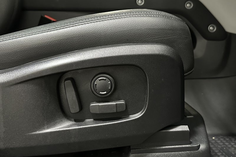 Used Land Rover Defender 2022 for sale - 76981040: Photo 24