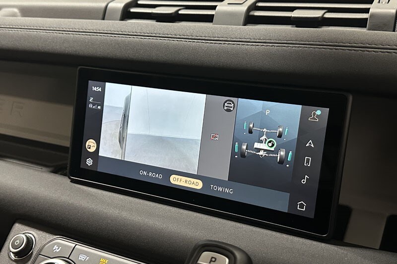 Used Land Rover Defender 2022 for sale - 76981040: Photo 31