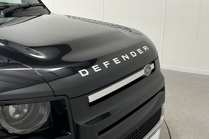 Used Land Rover Defender 2022 for sale - 76981040: Photo 51