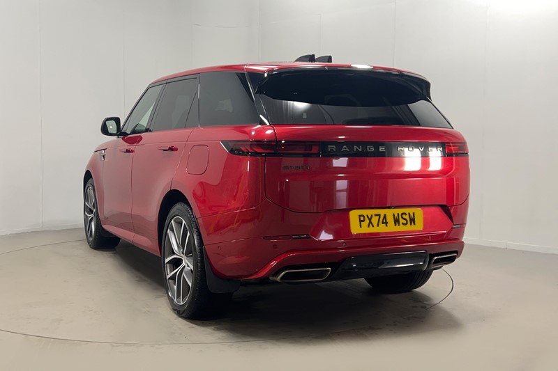 Used Land Rover Range Rover Sport 2024 for sale - 76982344: Photo 2