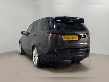 Used Land Rover Discovery 2023 for sale - 76982187: Photo