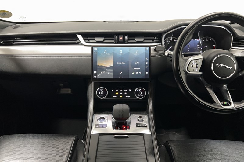 Used Jaguar F-Pace 2021 for sale - 78190467: Photo 15