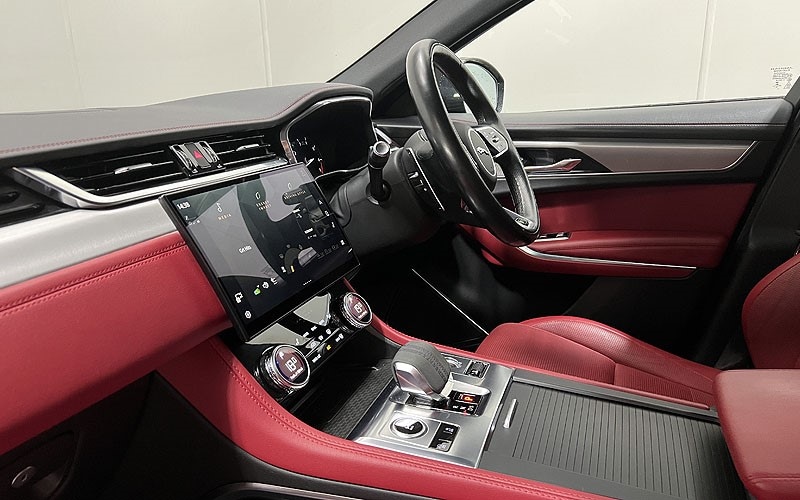 Used Jaguar F-Pace 2021 for sale - 76981716: Photo 40