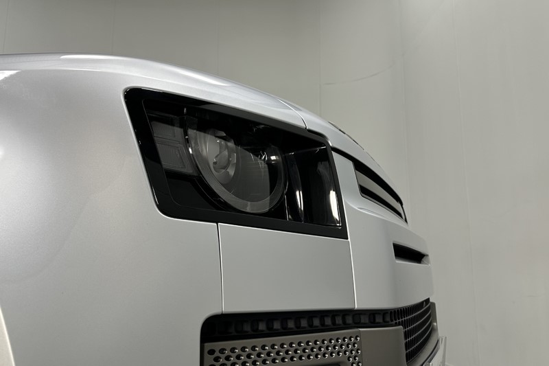 Used Land Rover Defender 2024 for sale - 78042287: Photo 17