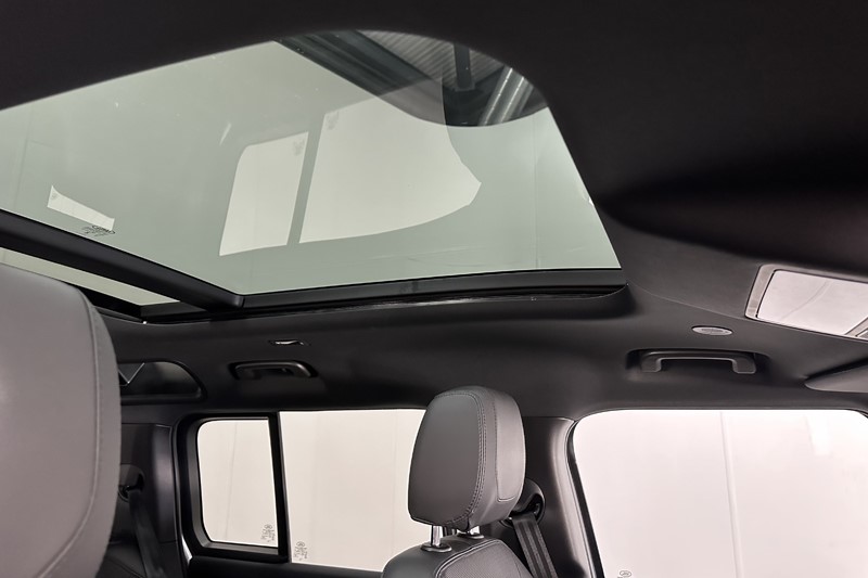 Used Land Rover Defender 2024 for sale - 78042287: Photo 29