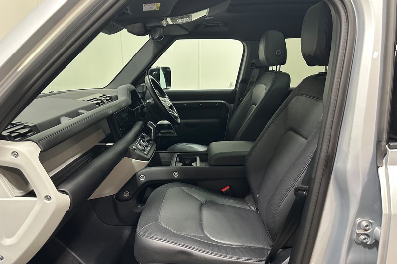 Used Land Rover Defender 2024 for sale - 78042287: Photo 3