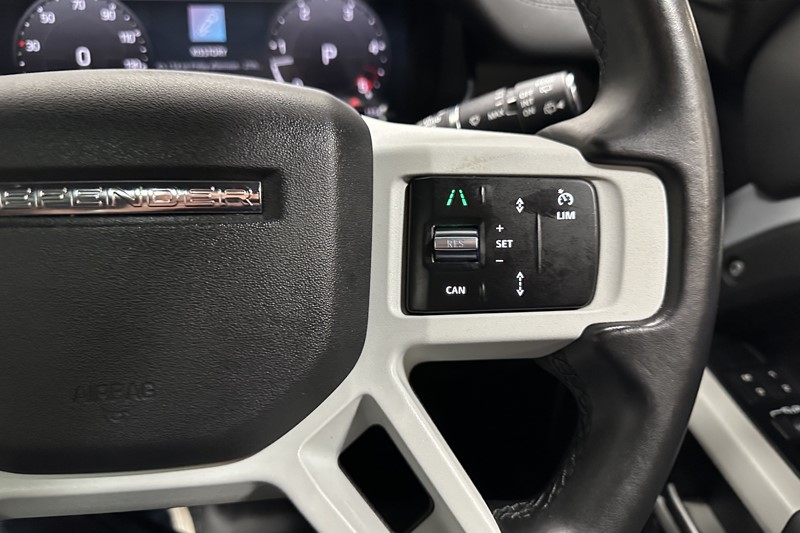 Used Land Rover Defender 2024 for sale - 78042287: Photo 30