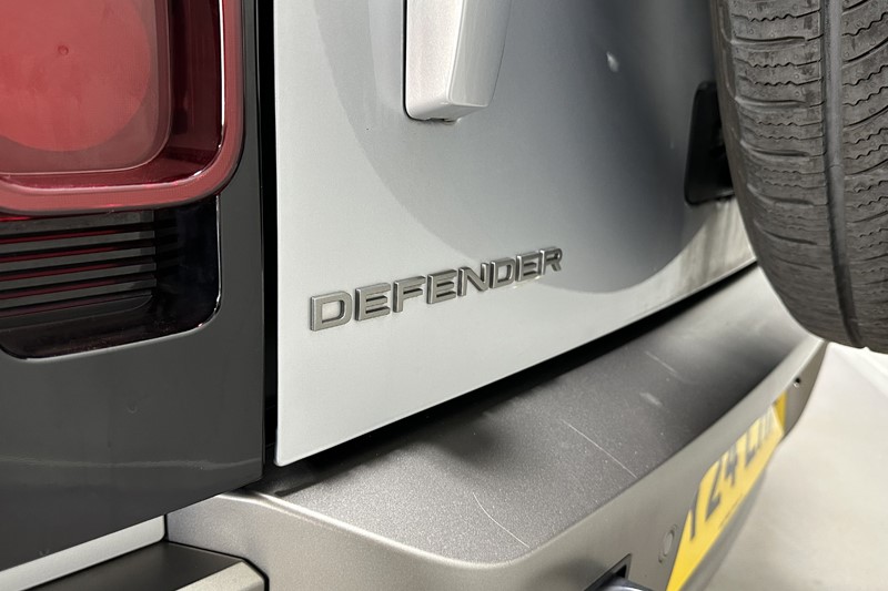 Used Land Rover Defender 2024 for sale - 78042287: Photo 46