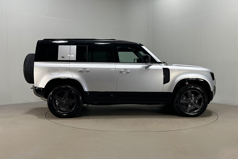 Used Land Rover Defender 2024 for sale - 78042287: Photo 5