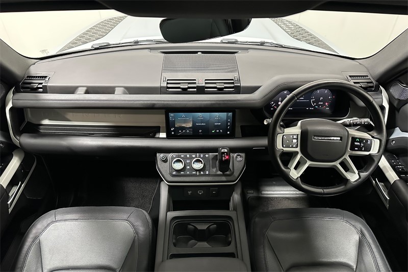 Used Land Rover Defender 2024 for sale - 78042287: Photo 9