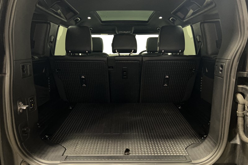 Used Land Rover Defender 2023 for sale - 77270948: Photo 10