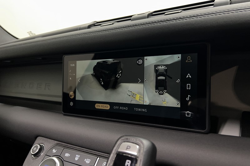 Used Land Rover Defender 2023 for sale - 77270948: Photo 12