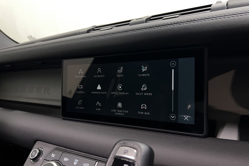 Used Land Rover Defender 2023 for sale - 77270948: Photo 37