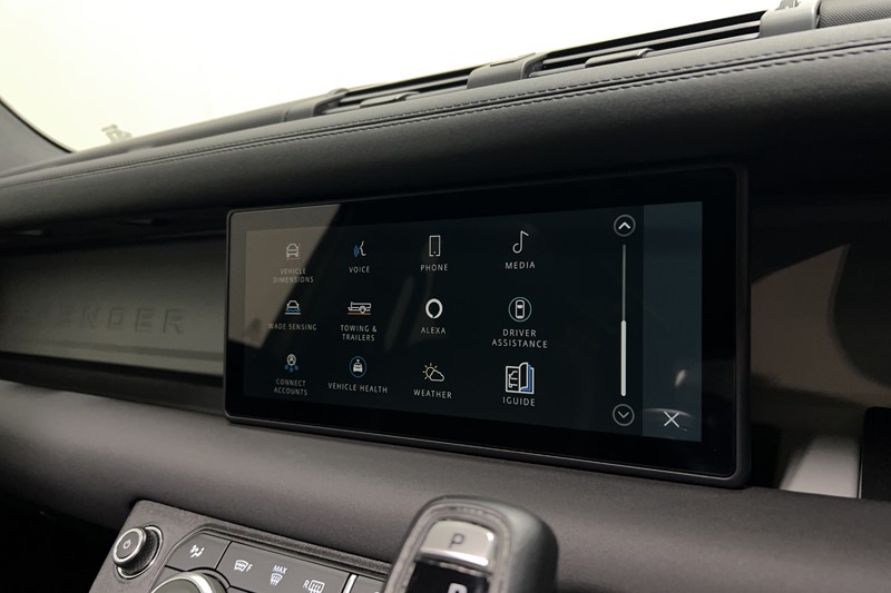 Used Land Rover Defender 2023 for sale - 77270948: Photo 38