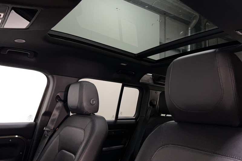 Used Land Rover Defender 2023 for sale - 77270948: Photo 43