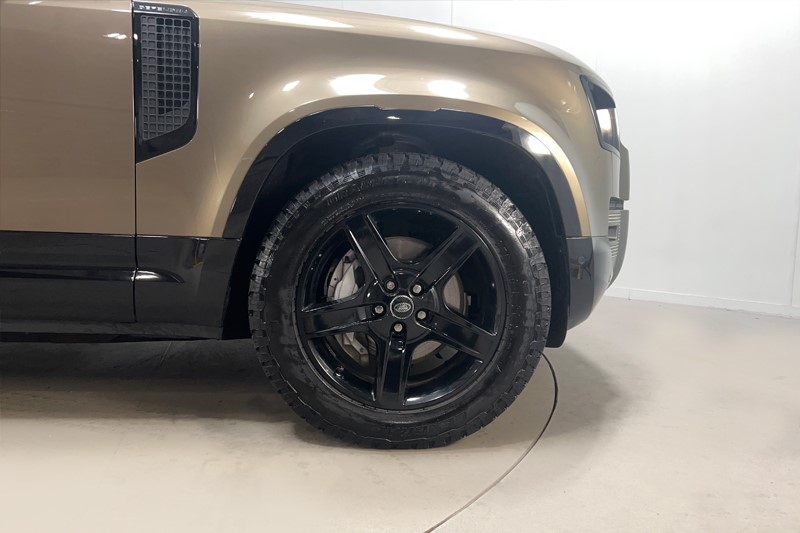 Used Land Rover Defender 2023 for sale - 77270948: Photo 8