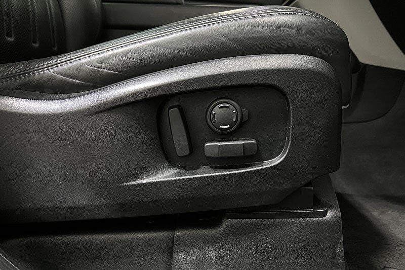 Used Land Rover Defender 2020 for sale - 77665250: Photo 25