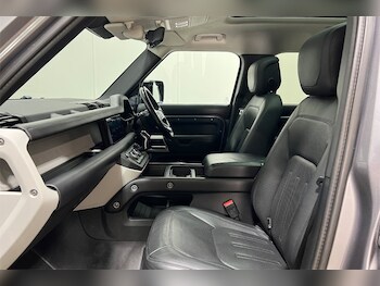 Used Land Rover Defender 2020 for sale - 77665250: Photo