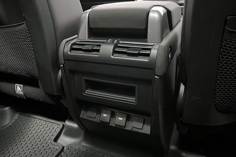 Used Land Rover Defender 2023 for sale - 77137810: Photo 18