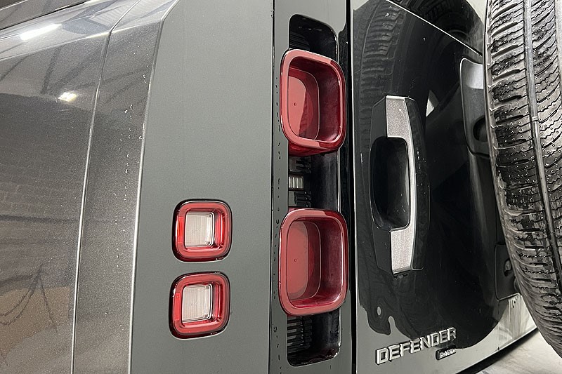 Used Land Rover Defender 2023 for sale - 77137810: Photo 19