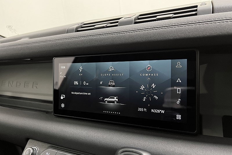 Used Land Rover Defender 2023 for sale - 77137810: Photo 33