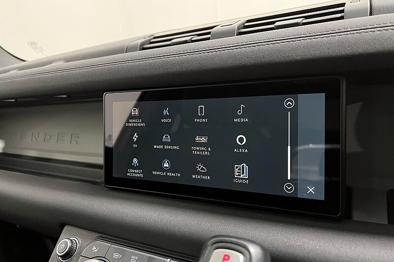 Used Land Rover Defender 2023 for sale - 77137810: Photo 36