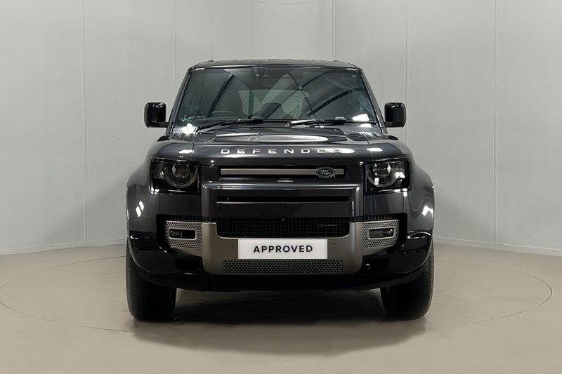 Used Land Rover Defender 2023 for sale - 77137810: Photo 7