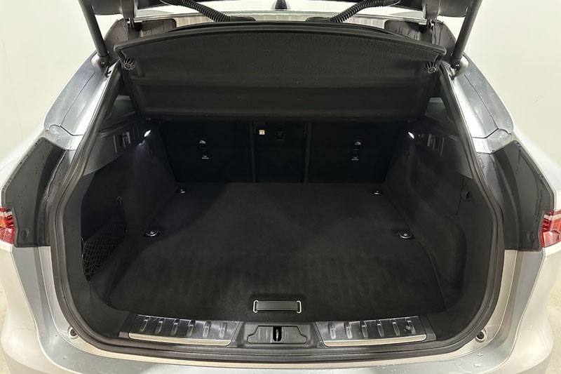 Used Jaguar F-Pace 2021 for sale - 76981594: Photo 10