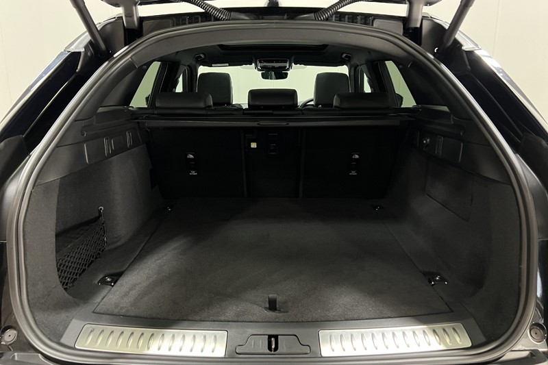 Used Land Rover Range Rover Velar 2024 for sale - 77375919: Photo 10