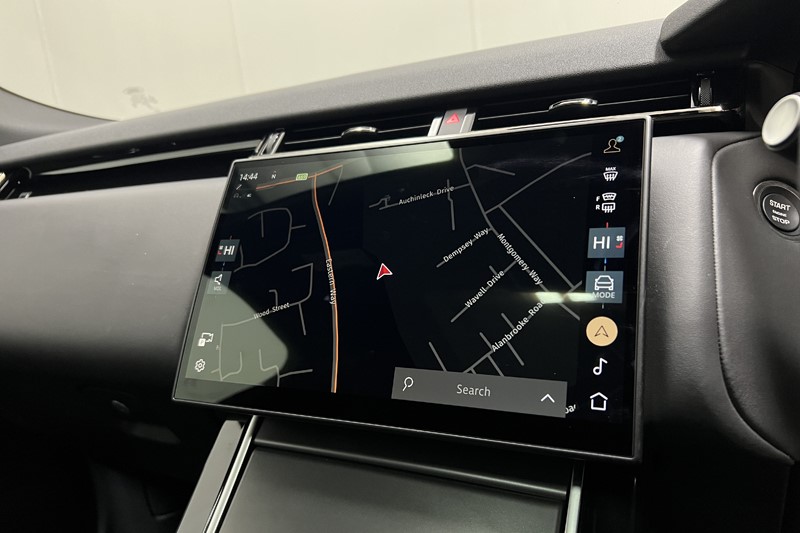 Used Land Rover Range Rover Velar 2024 for sale - 77375919: Photo 11