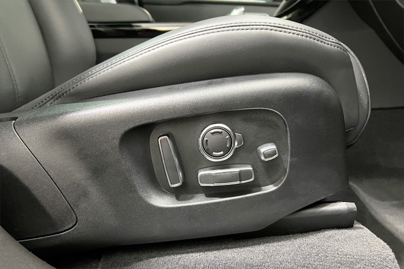 Used Land Rover Range Rover Velar 2024 for sale - 77375919: Photo 25