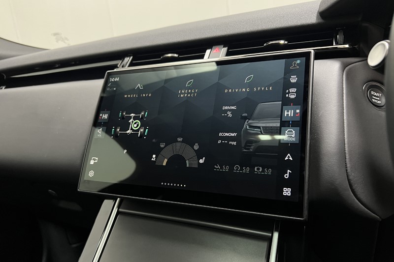 Used Land Rover Range Rover Velar 2024 for sale - 77375919: Photo 34