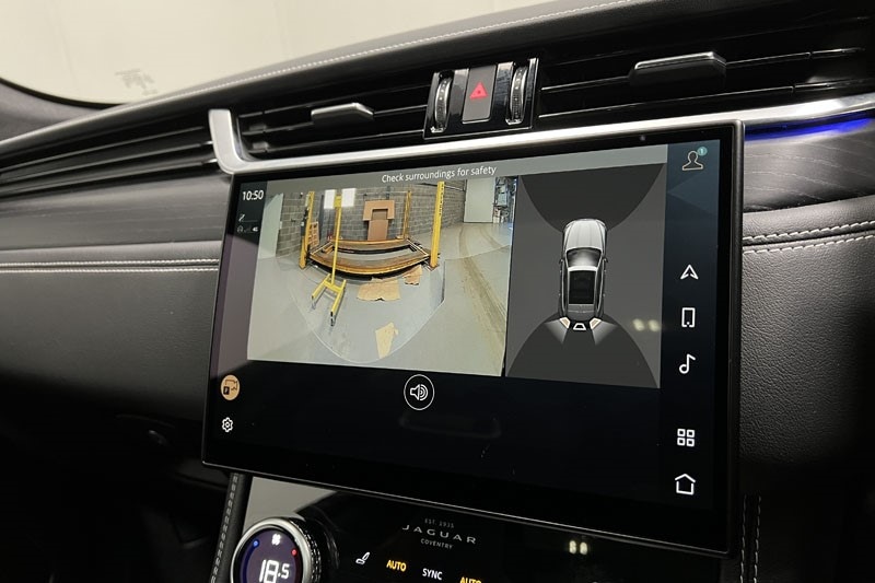 Used Jaguar F-Pace 2023 for sale - 77225279: Photo 12