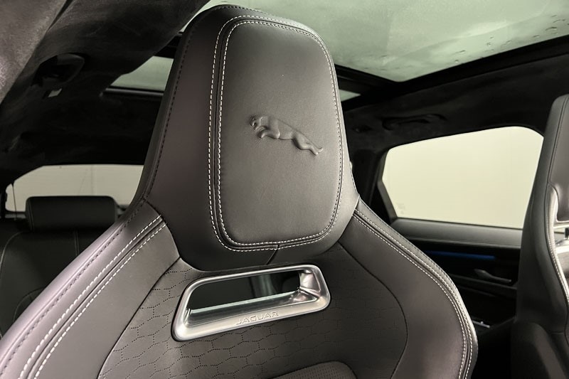 Used Jaguar F-Pace 2023 for sale - 77225279: Photo 28