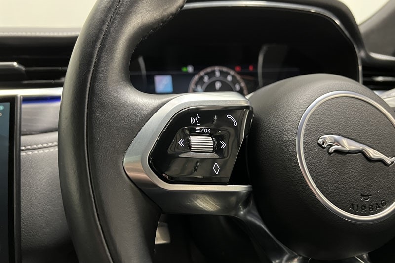 Used Jaguar F-Pace 2023 for sale - 77225279: Photo 29