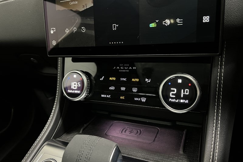 Used Jaguar F-Pace 2023 for sale - 77225279: Photo 32