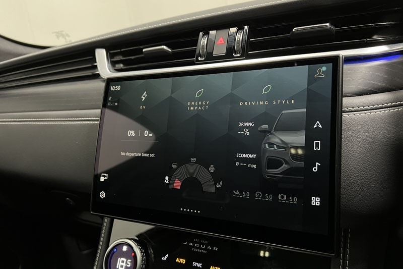 Used Jaguar F-Pace 2023 for sale - 77225279: Photo 34