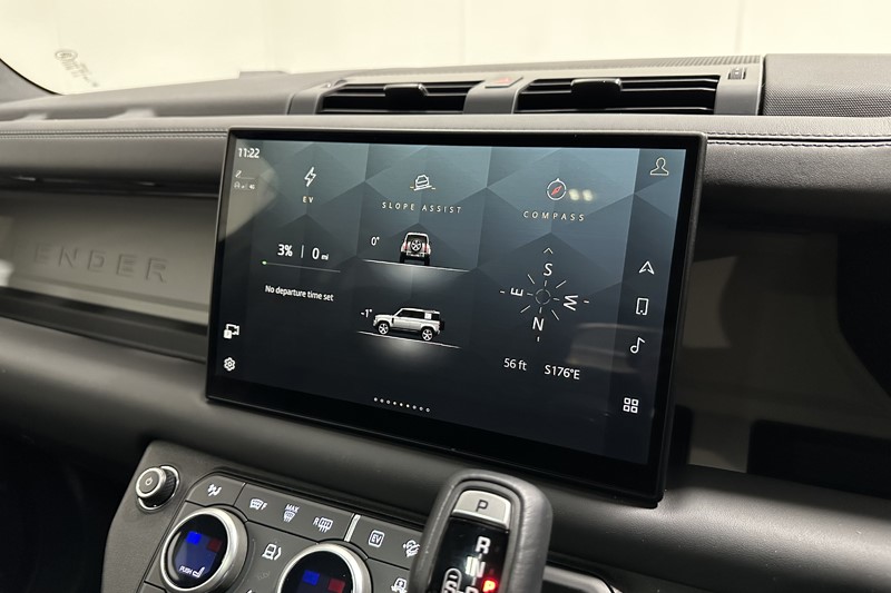 Used Land Rover Defender 2024 for sale - 77690990: Photo 34