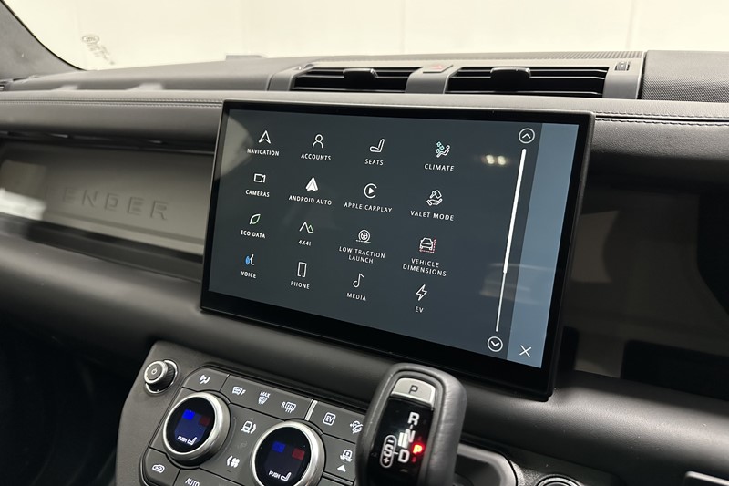 Used Land Rover Defender 2024 for sale - 77690990: Photo 36