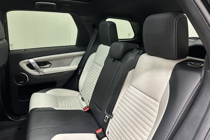 Used Land Rover Discovery Sport 2023 for sale - 77636270: Photo 41