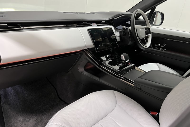 Used Land Rover Range Rover Sport 2025 for sale - 77403544: Photo 44