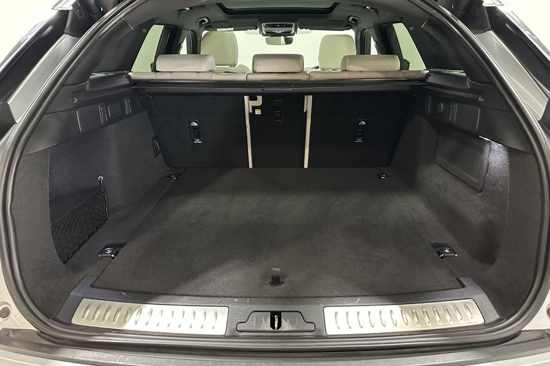 Used Land Rover Range Rover Velar 2023 for sale - 78175994: Photo 11